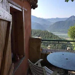 https://maisonnette-avec-terrasse-et-vue-imprenable.fr-provencehotel.com